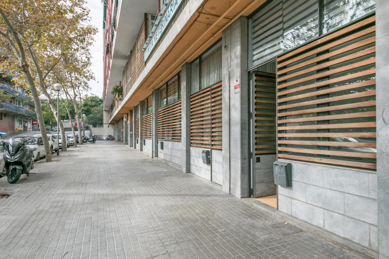 דירות ברצלונה Alcam Loft Les Corts מראה חיצוני תמונה